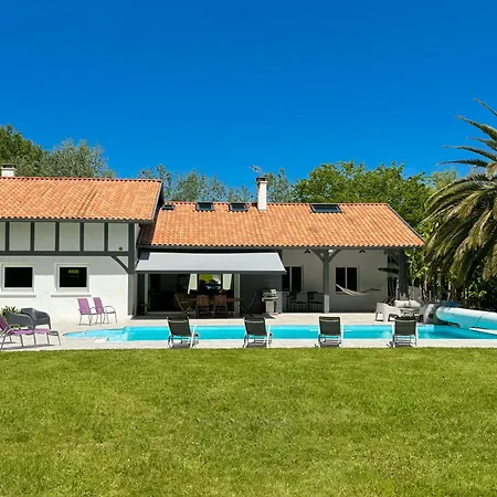 Maison De Famille Entre Biarritz Et Hossegor Country house